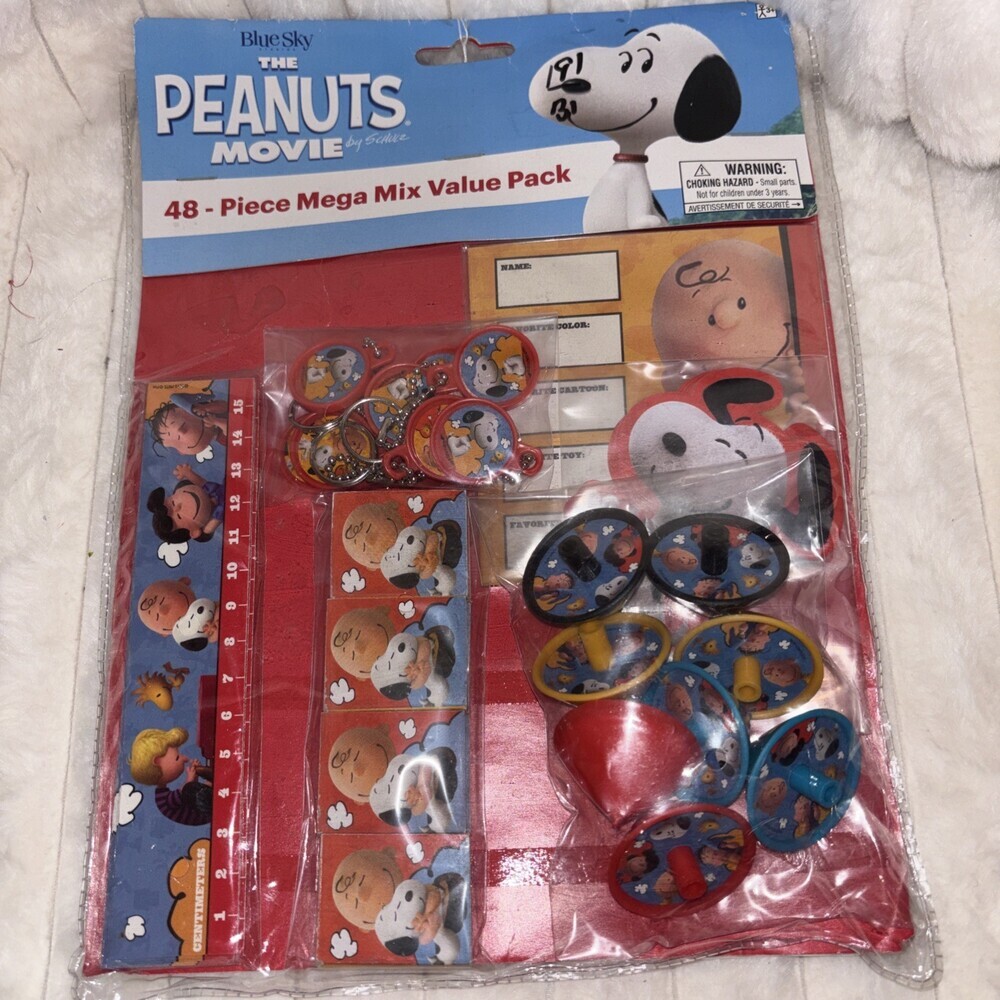 Discontinued 2015 The Peanuts Movie 48-Pc Party Favor Pack Snoopy Sealed